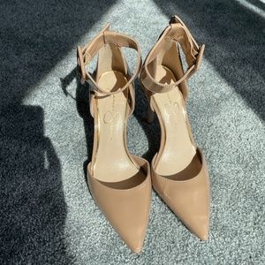 Jessica Simpson Size 6.5 Nude Color Stilettos